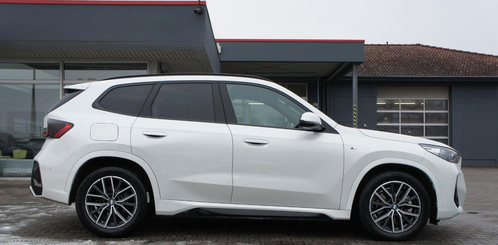 BMW X1 23d xDrive Steptronic *M-SPORT*KAMERA*AHK* foto 9