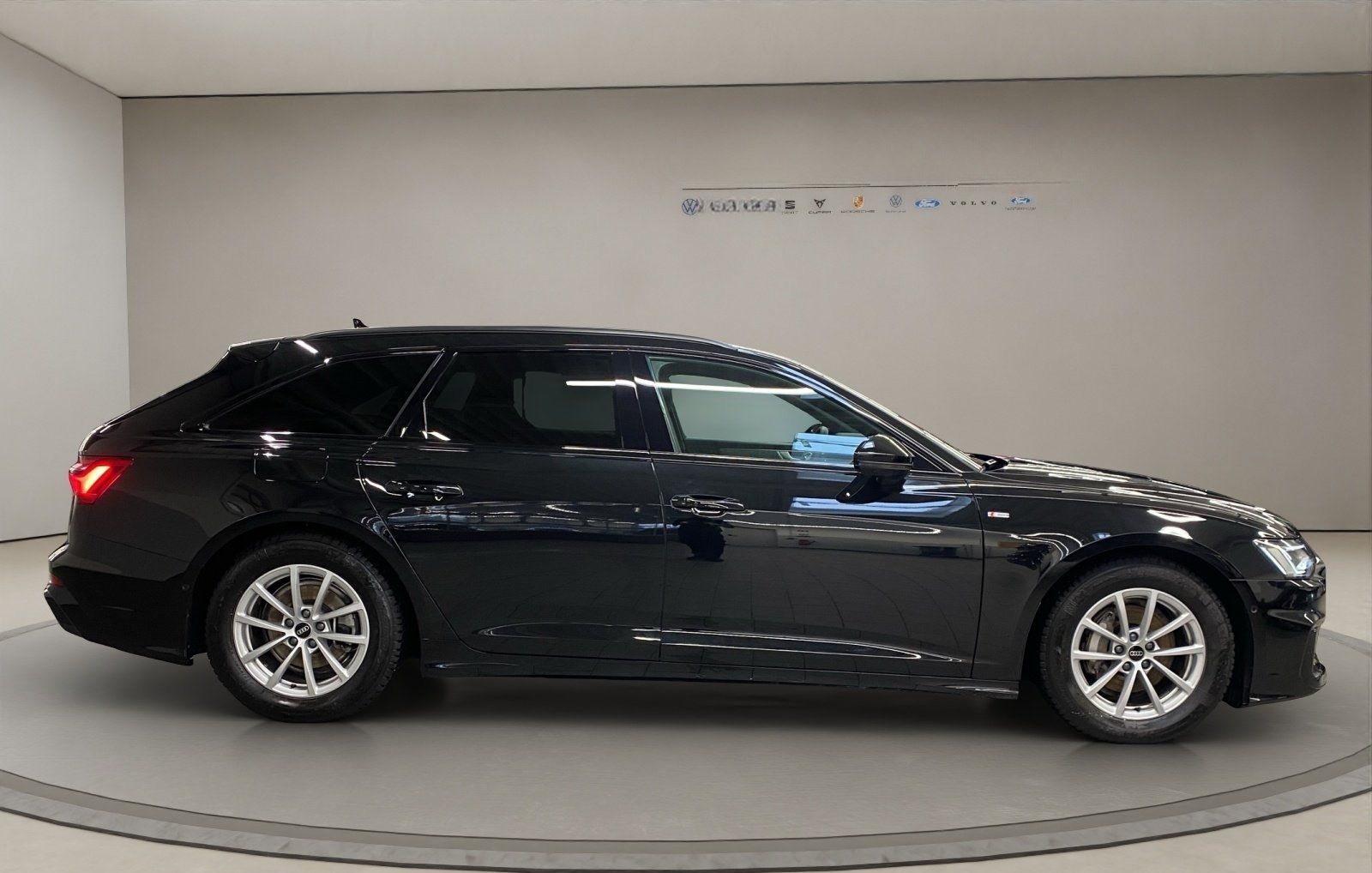 Audi A6 40 2.0 TDI Avant S-Line ACC AUT Kam. Navi 360 foto 6