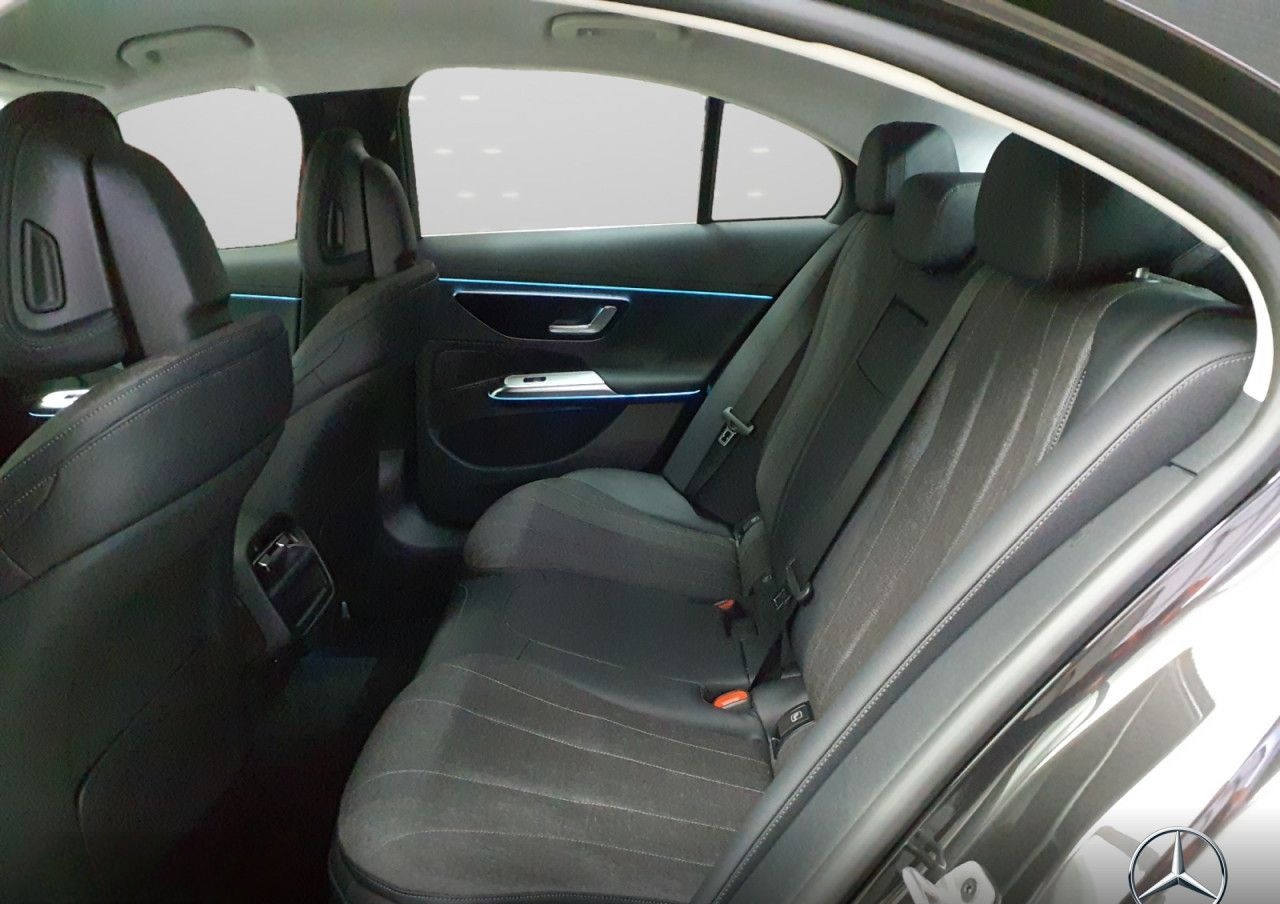 Mercedes-Benz E 300 e Avantgarde Adv./DISTR/Ambiente+/RFK foto 12