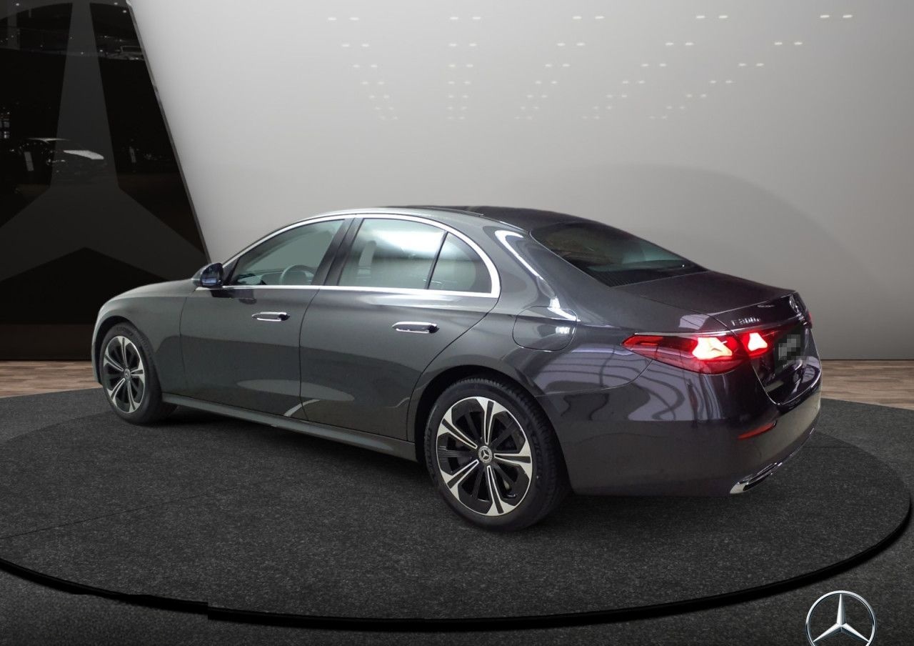 Mercedes-Benz E 300 e Avantgarde Adv./DISTR/Ambiente+/RFK foto 10