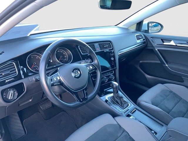 Volkswagen Golf Variant 2.0 TDI DSG Highline LED+NAV+SH+ACC foto 8