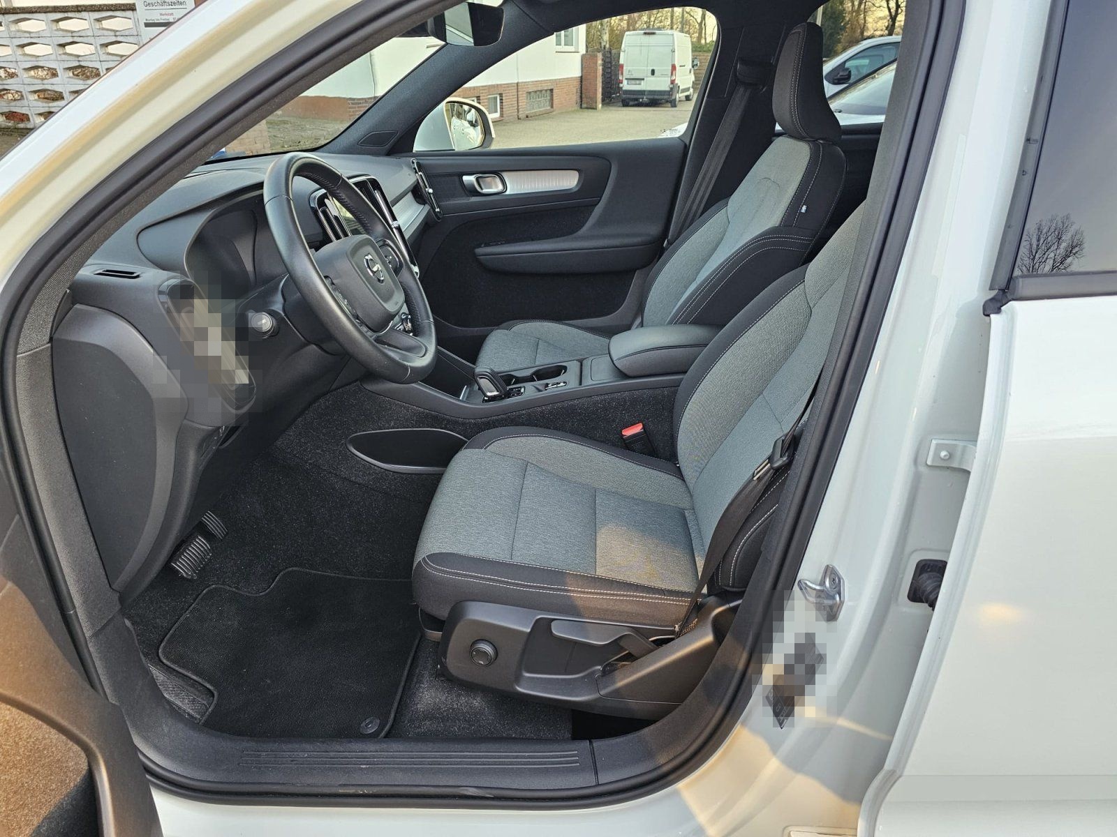 Volvo XC40 Momentum Pro Automat. LED ACC Kamera Navi S foto 7