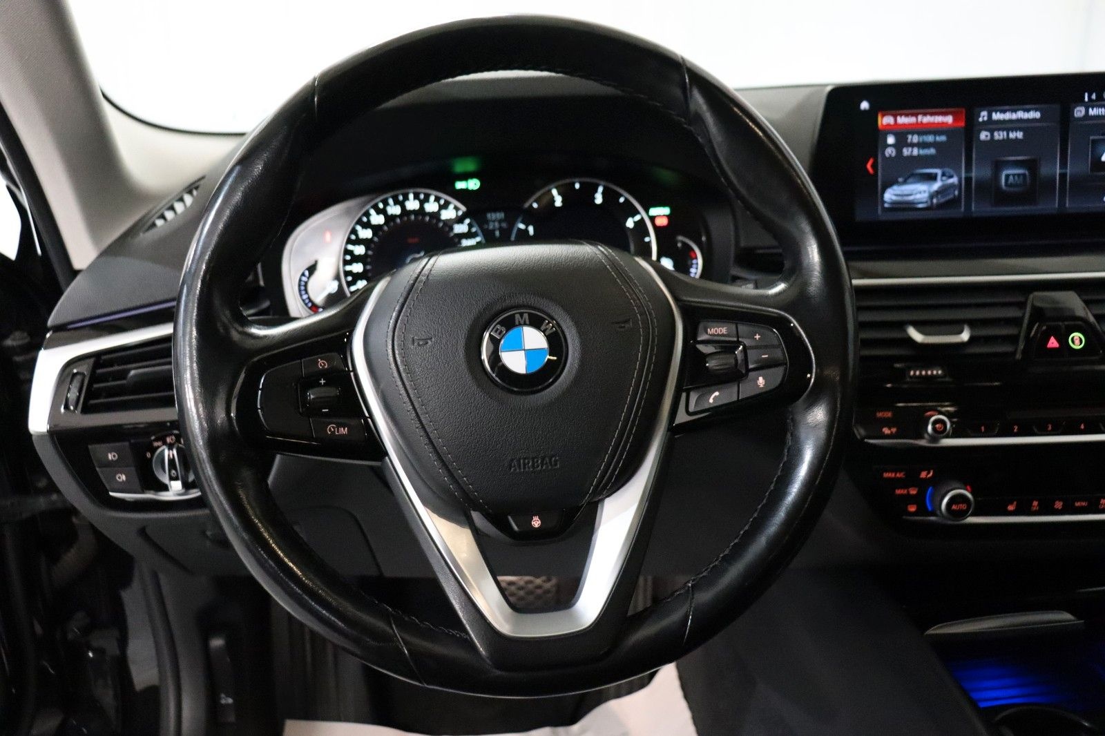 BMW 520d Touring Kamera, Sport Line foto 13