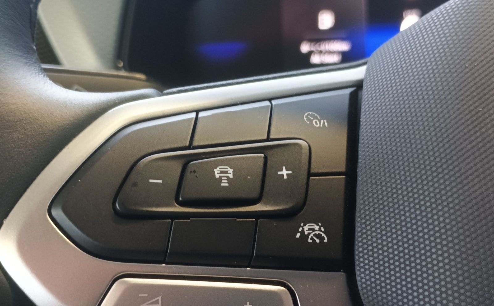 Volkswagen T-Cross 1.0 TSI Life  Navi LED Kamera PDC LM Tem foto 17