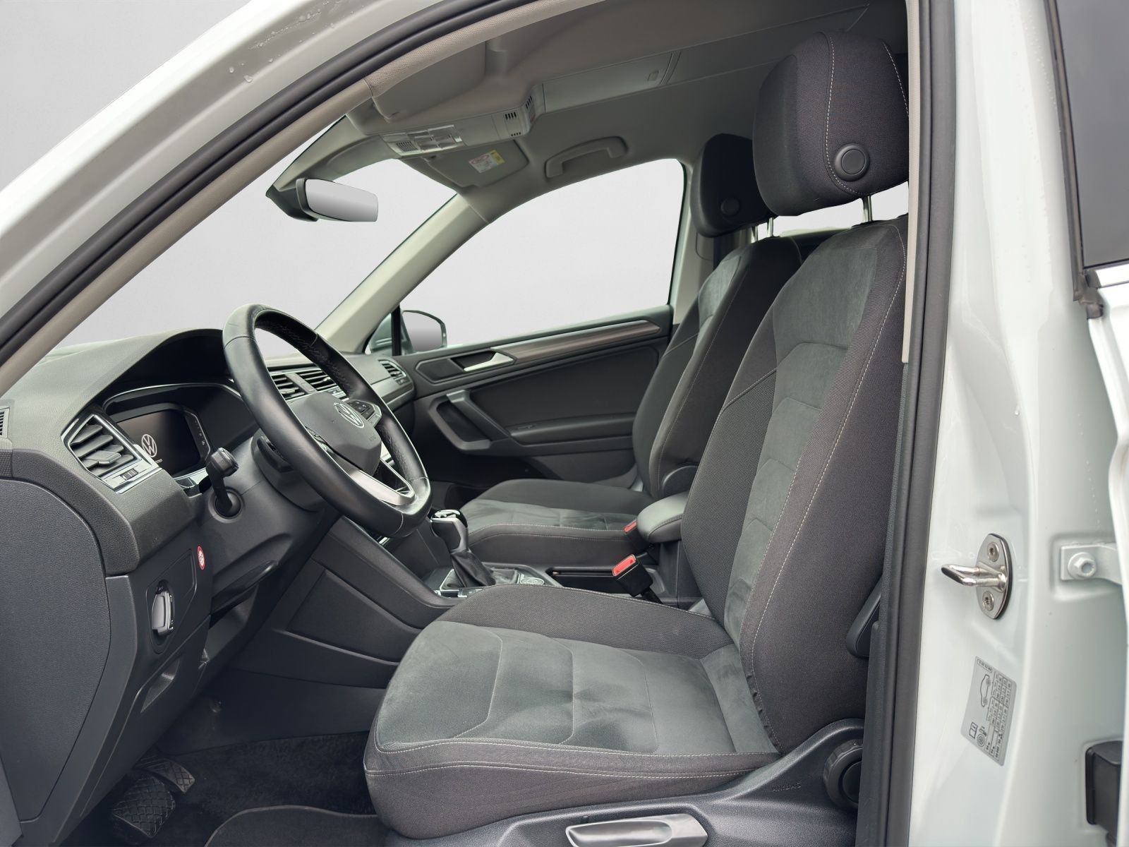 Volkswagen Tiguan Allspace Elegance 2.0 TDI IQ.LIGHT LED-MA foto 12
