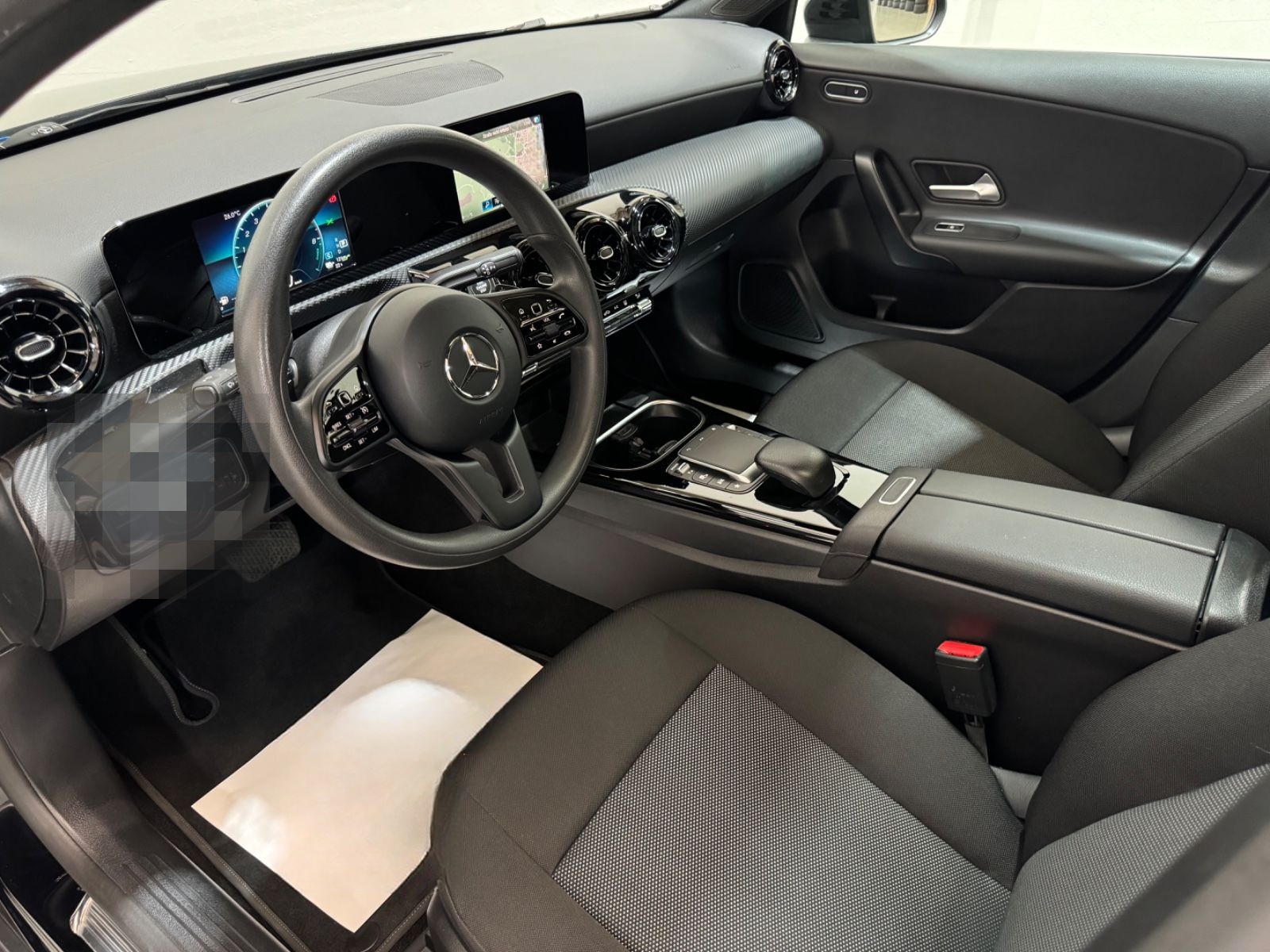 Mercedes-Benz A 250 e - PANORAMA-TEMP-LIVE-PDC-NAVI-BUSINESS foto 7