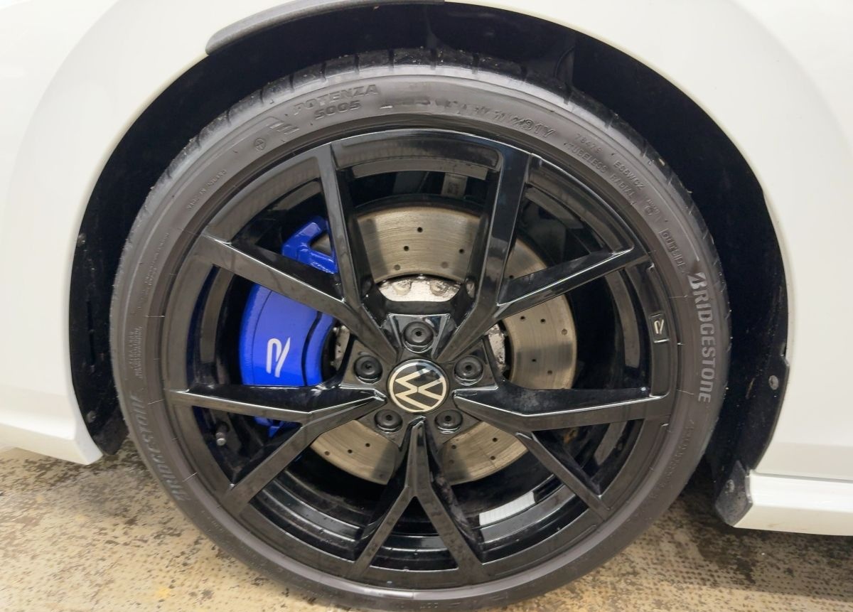Volkswagen Golf R Performance 2.0 TSI BLACK 19" KAM TRAVEL foto 12
