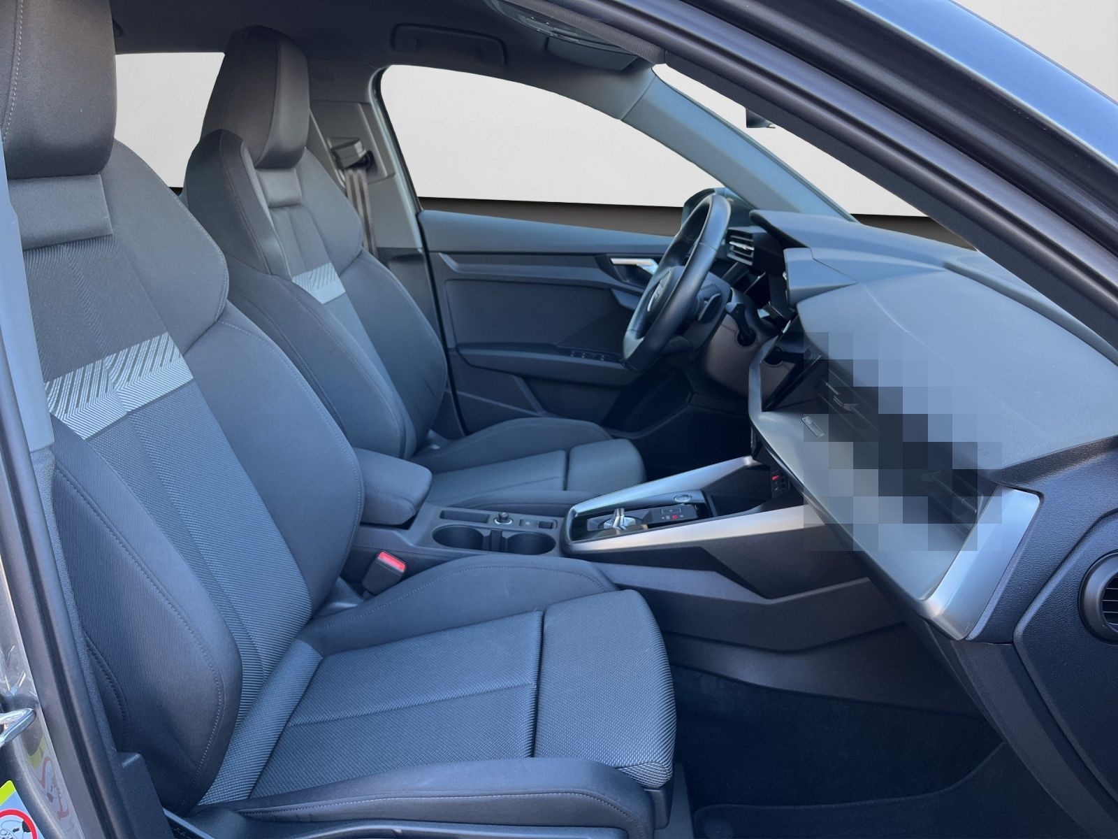 Audi A3 Sportback 35 TFSI S tronic S line NAVI SHZ RF foto 4