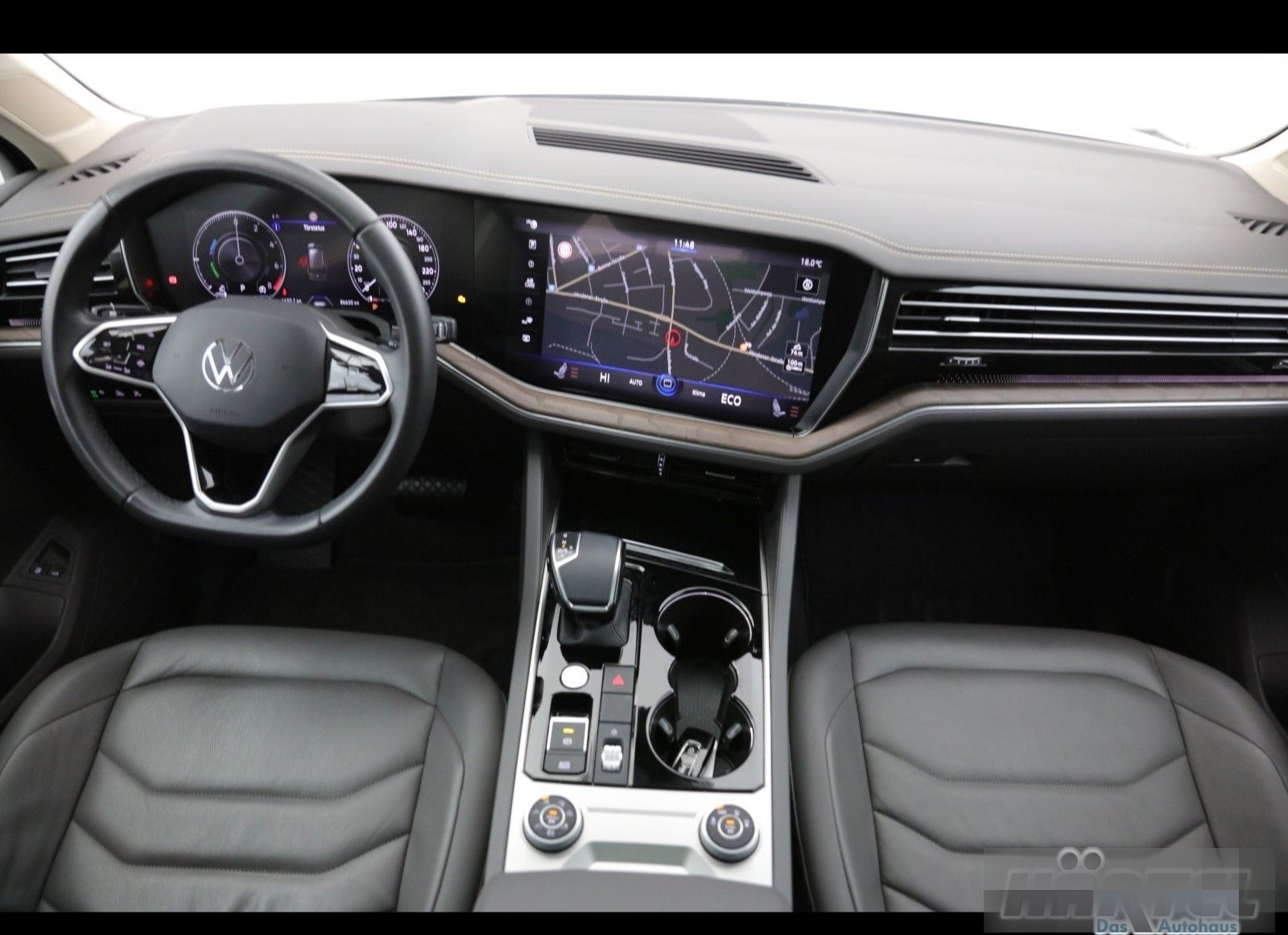 Volkswagen TOUAREG ATMOSPHERE EHYBRID 3.0 V6 TSI TIPTRONIC foto 11