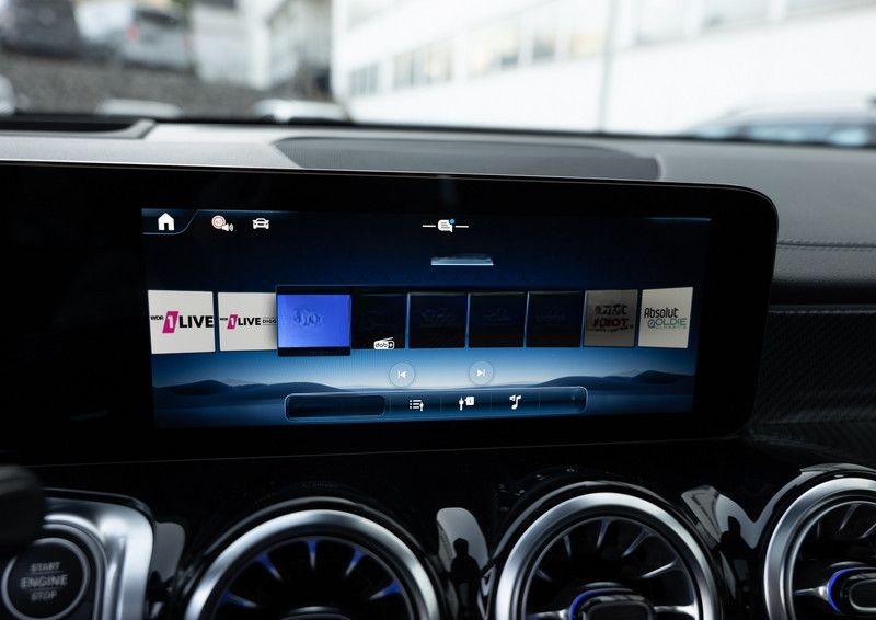 Mercedes-Benz GLB 200 d 4M AMG-Sport/MLB/Pano/AHK/Leder/HUD/19 foto 12