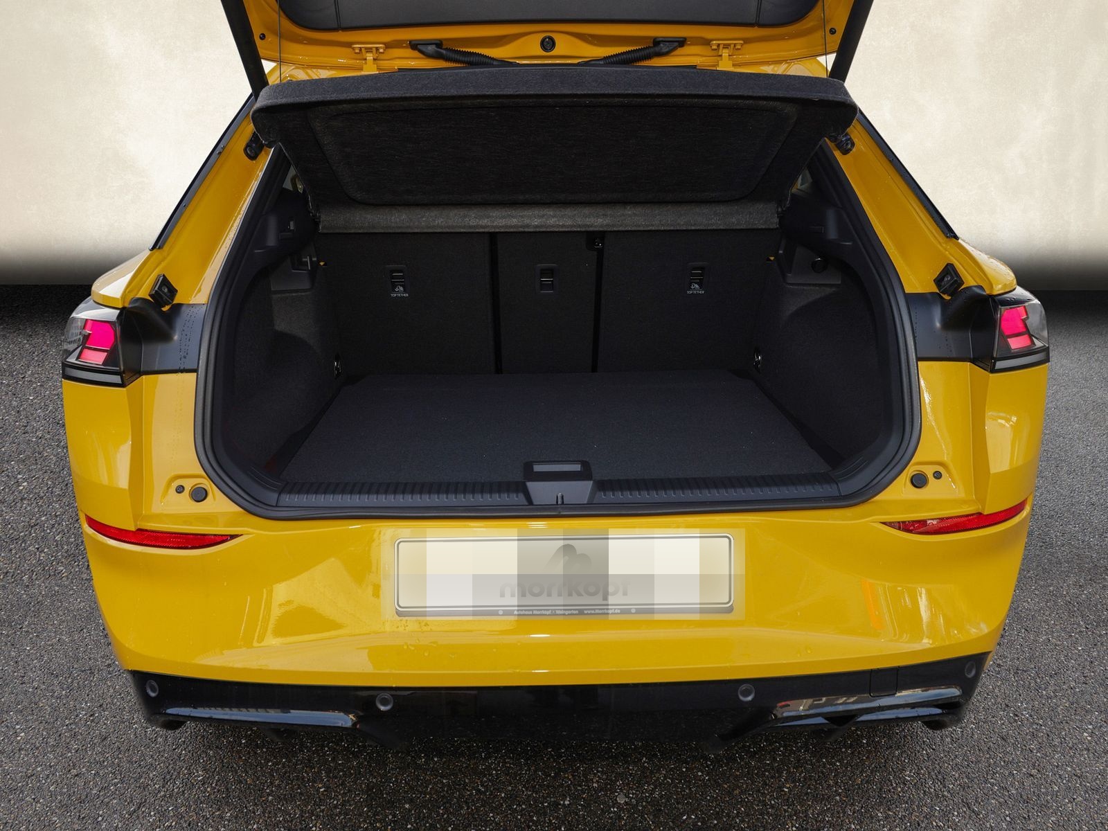 Volkswagen T-Roc 1.5eTSI DSG R-LINE +AHK+19"YORK+ foto 7