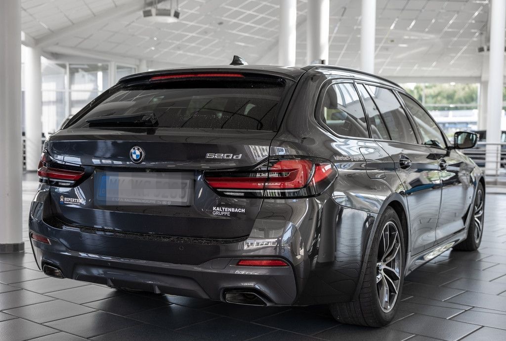 BMW 520d Touring M-Sport FACEL. AHK HUD LASER LED foto 2