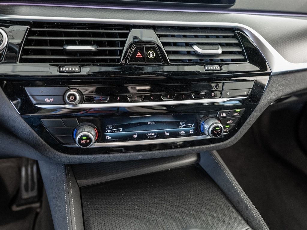 BMW 520d Touring M-Sport FACEL. AHK HUD LASER LED foto 16