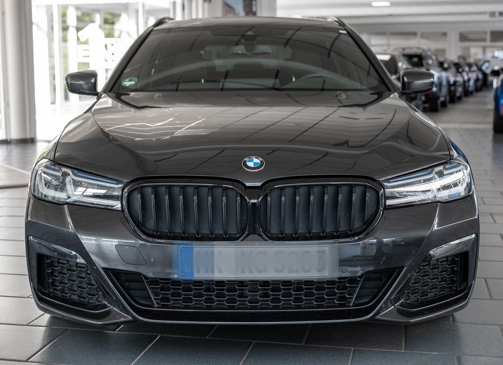 BMW 520d Touring M-Sport FACEL. AHK HUD LASER LED foto 3