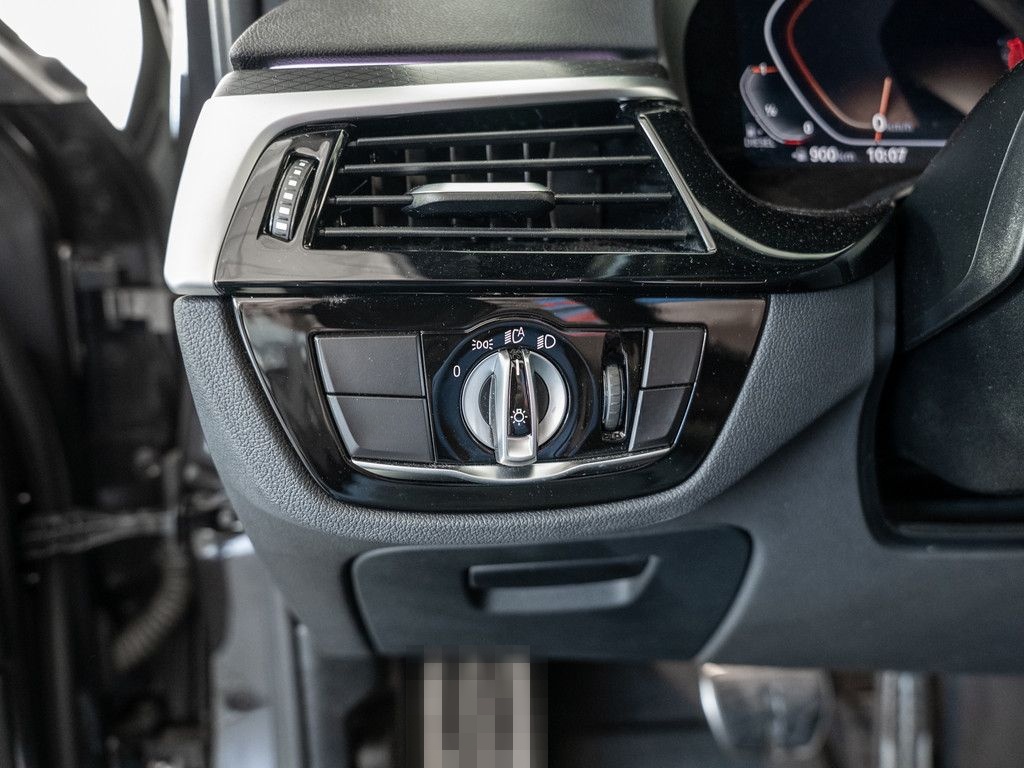 BMW 520d Touring M-Sport FACEL. AHK HUD LASER LED foto 21