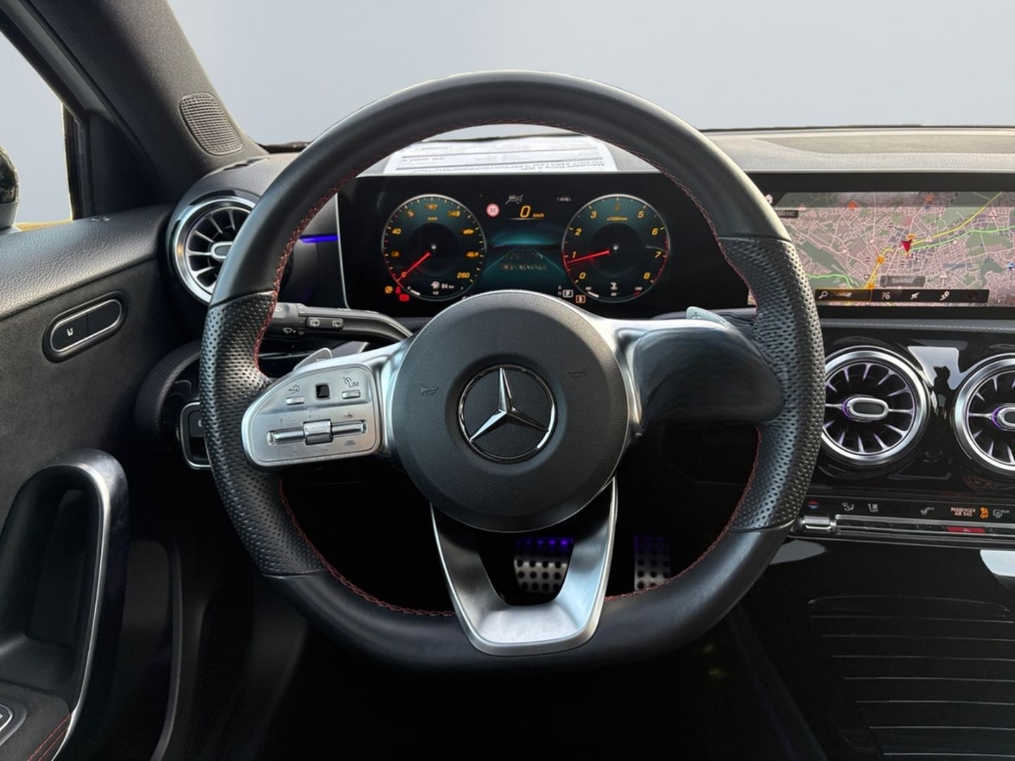 Mercedes-Benz A 200 7G-DCT AMG Line *LED*DISTRO*Pano*SHZ*Navi* foto 13