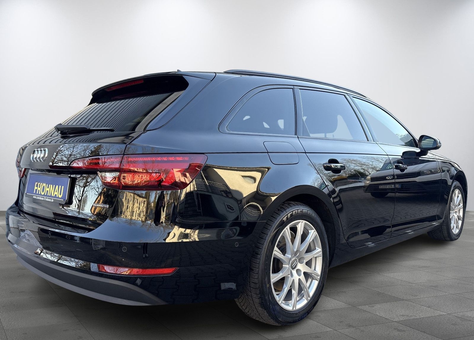 Audi A4 Avant quattro Digi Tacho ACC Kamera AHK Spurh foto 5