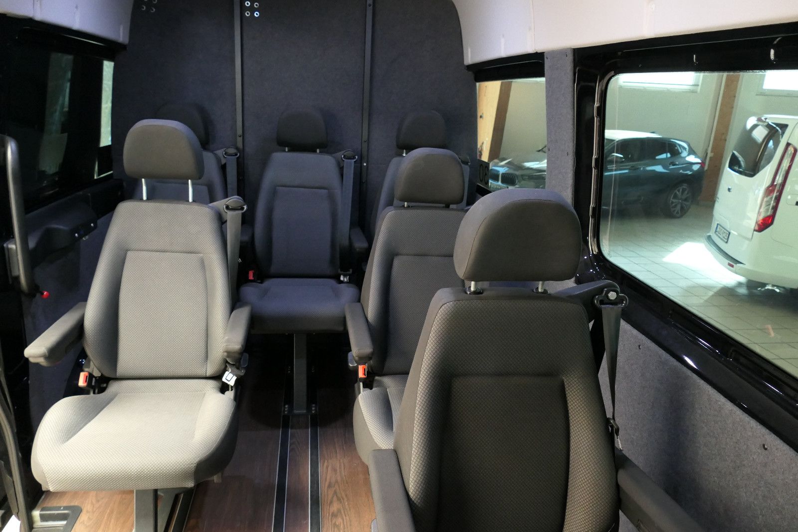 Volkswagen Crafter Kombi 35 MR HD *8-Sitze*AUT*STANDH*LED* foto 12