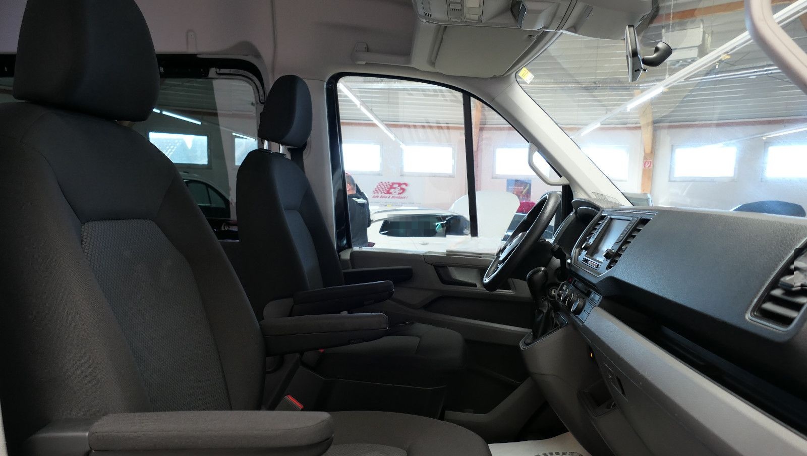 Volkswagen Crafter Kombi 35 MR HD *8-Sitze*AUT*STANDH*LED* foto 8