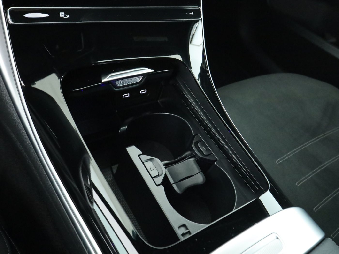 Mercedes-Benz C 300 T *AMG Advanced*LED*AHK*Kamera*Distronic** foto 15
