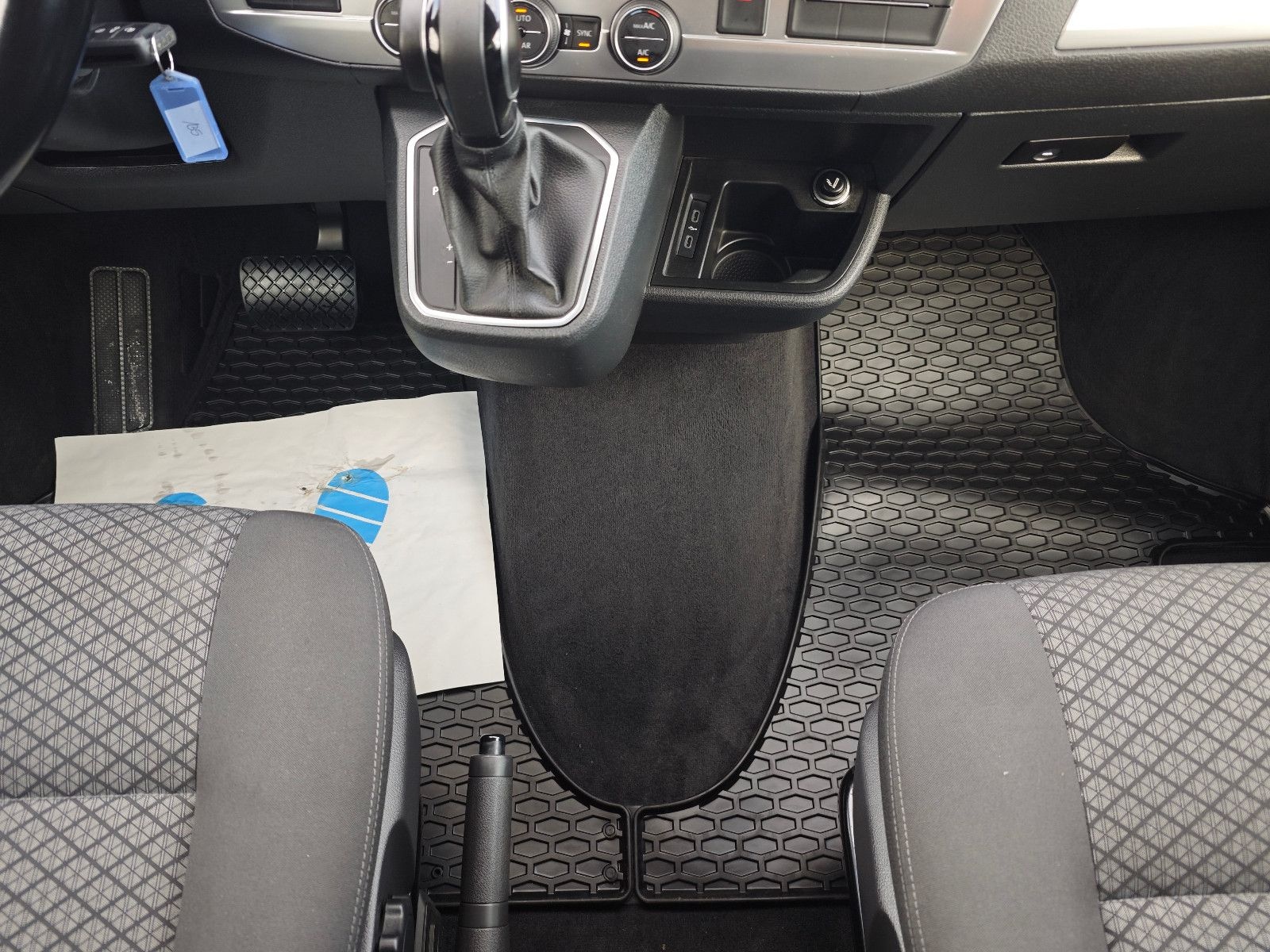 Volkswagen T6 California "Bach Camper Edition" 180PSMTM foto 23