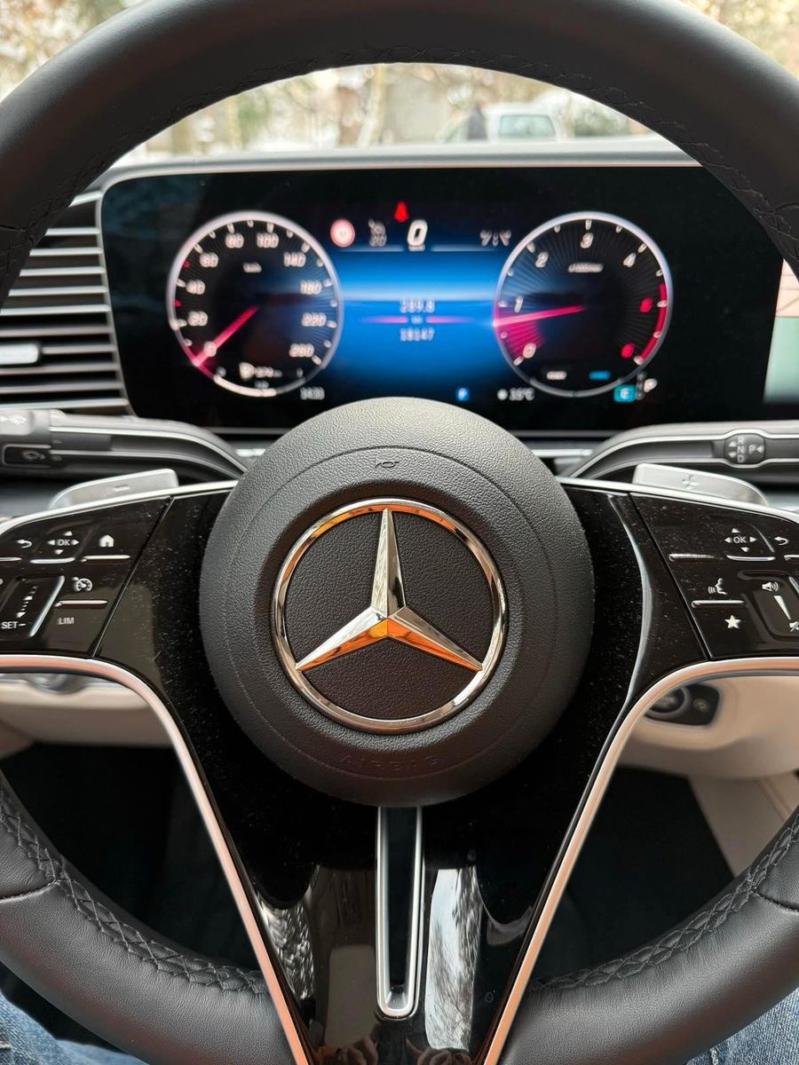 Mercedes-Benz GLE450d 4MCoupe AMG '22Zoll Burm Nicht Pack PANO foto 9