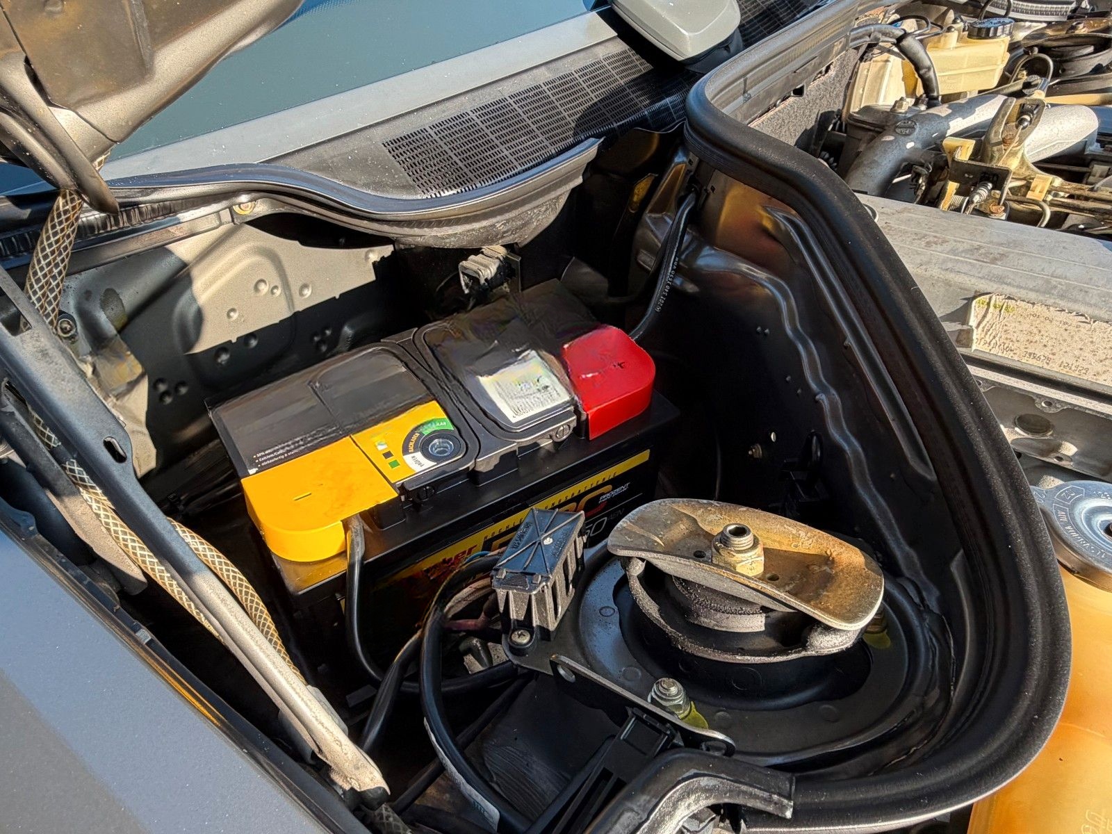 Mercedes-Benz 190 D, Exzellenter Zustand, 1. Hd, H-Zul. 66.844 foto 14