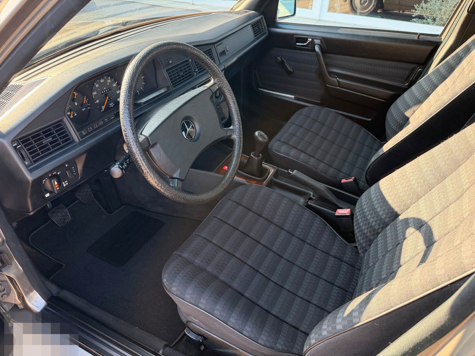 Mercedes-Benz 190 D, Exzellenter Zustand, 1. Hd, H-Zul. 66.844 foto 4