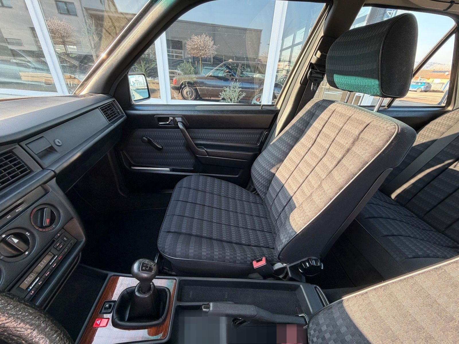 Mercedes-Benz 190 D, Exzellenter Zustand, 1. Hd, H-Zul. 66.844 foto 6