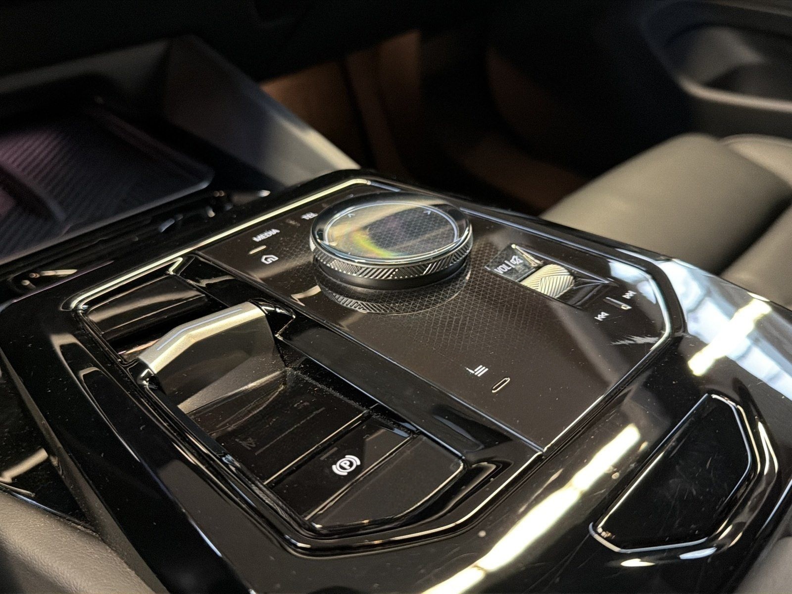 BMW 520d xDrive Head-Up|Standhzg.|DAProf.|PA+ foto 12