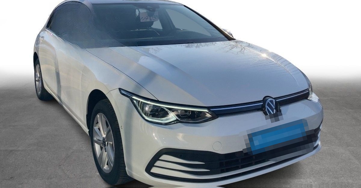 Volkswagen Golf VIII 1.5 TSI Life Navi LED SHZ PDC foto 5