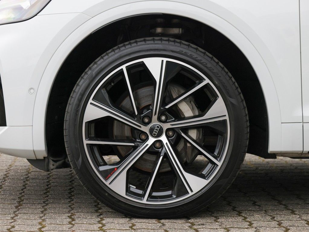 Audi Q5 50 TFSIe quattro S line Sportpaket S-tronic foto 5