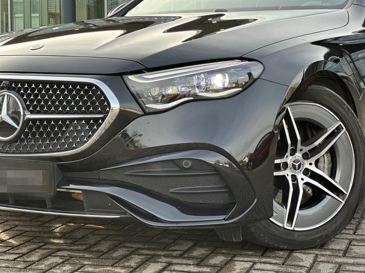 Mercedes-Benz E 450 d 4M AMG Digital Light Memory Distronic foto 2