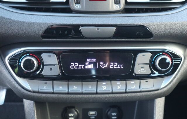 Hyundai i30 1.5 T-GDI N-Line Mild-Hybrid LED/PDC/Kamera foto 19