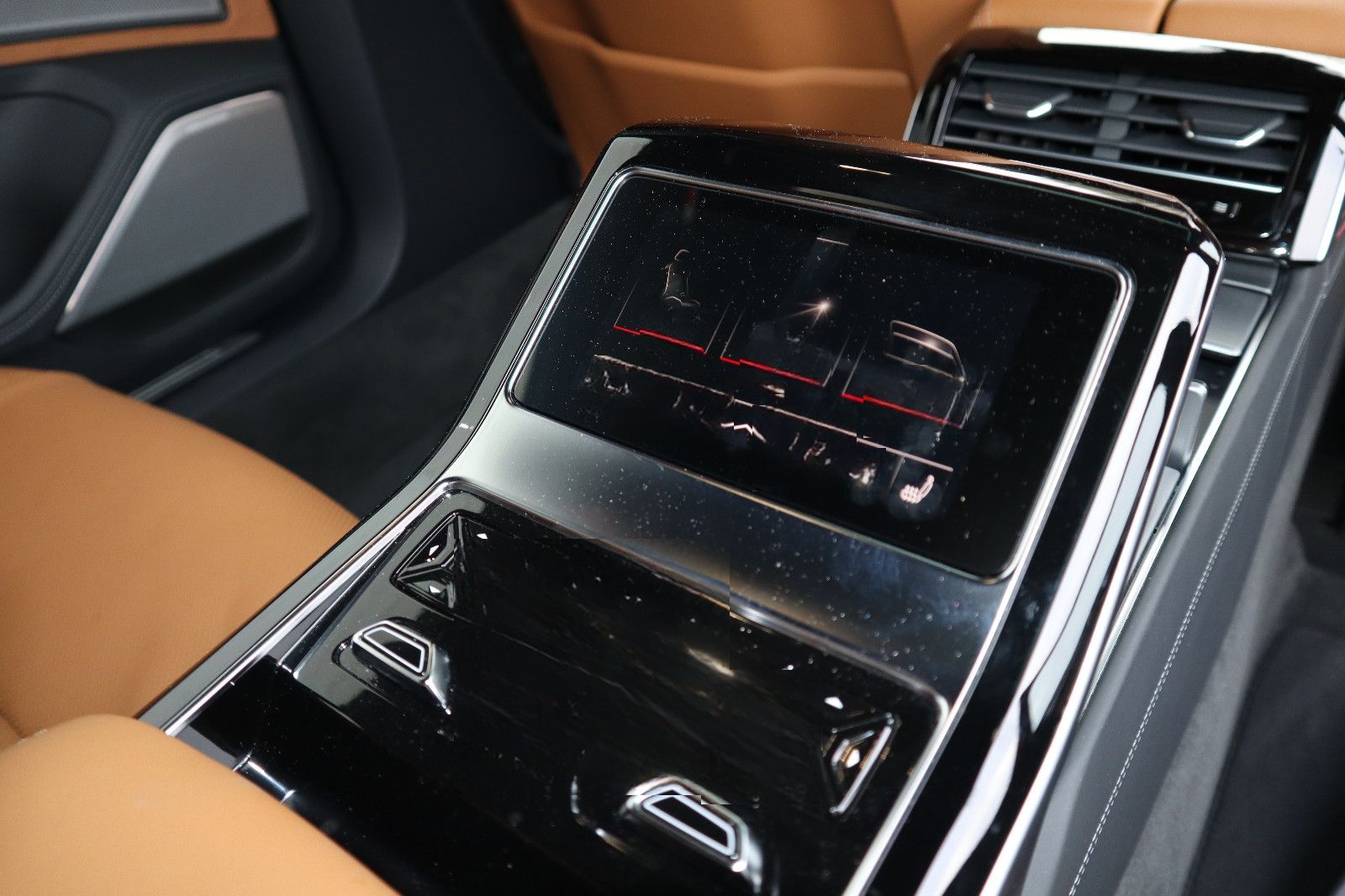 Audi A8L 60TFSIe lang UNIKAT/RUHESITZ/VOLL/UPE189.125 foto 22