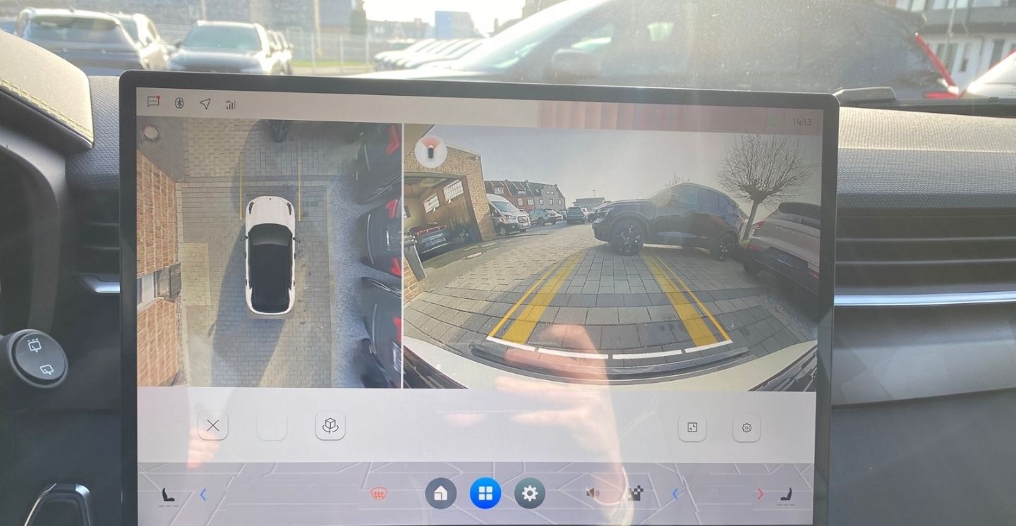 Lynk&Co 01 More 1.5 TD PHEV 206 kW Memory Sitze Navi Sou foto 15