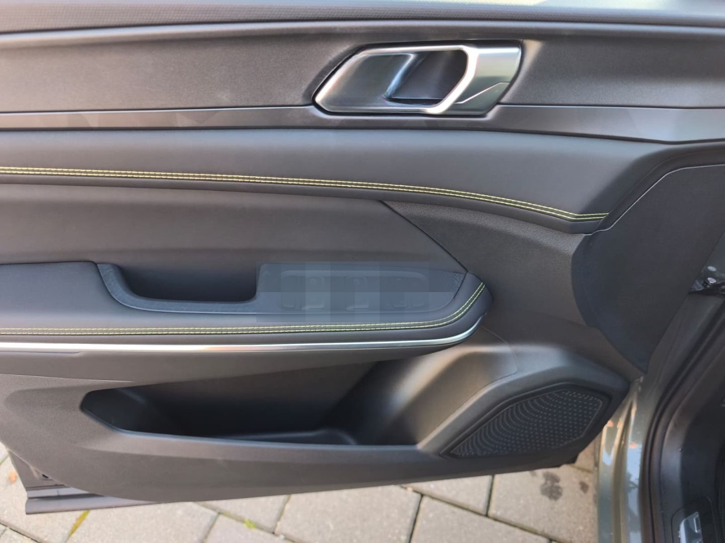 Lynk&Co 01 Core 1.5 TD PHEV 206 kW Navi Digitales Cockpi foto 14