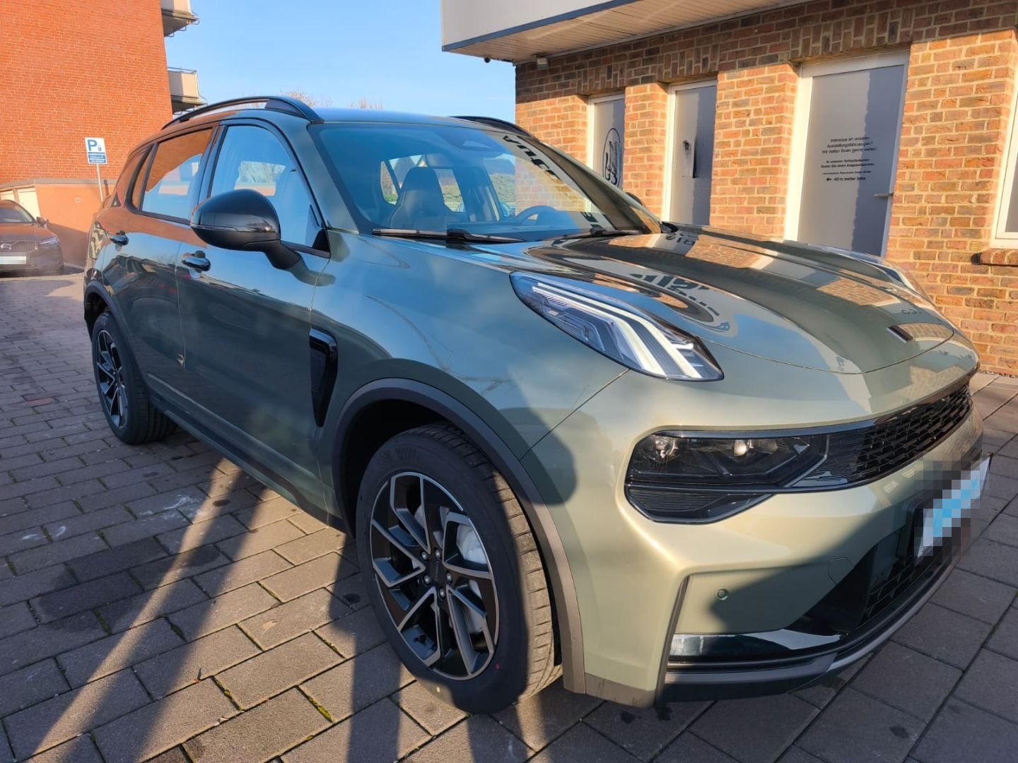 Lynk&Co 01 Core 1.5 TD PHEV 206 kW Navi Digitales Cockpi foto 9