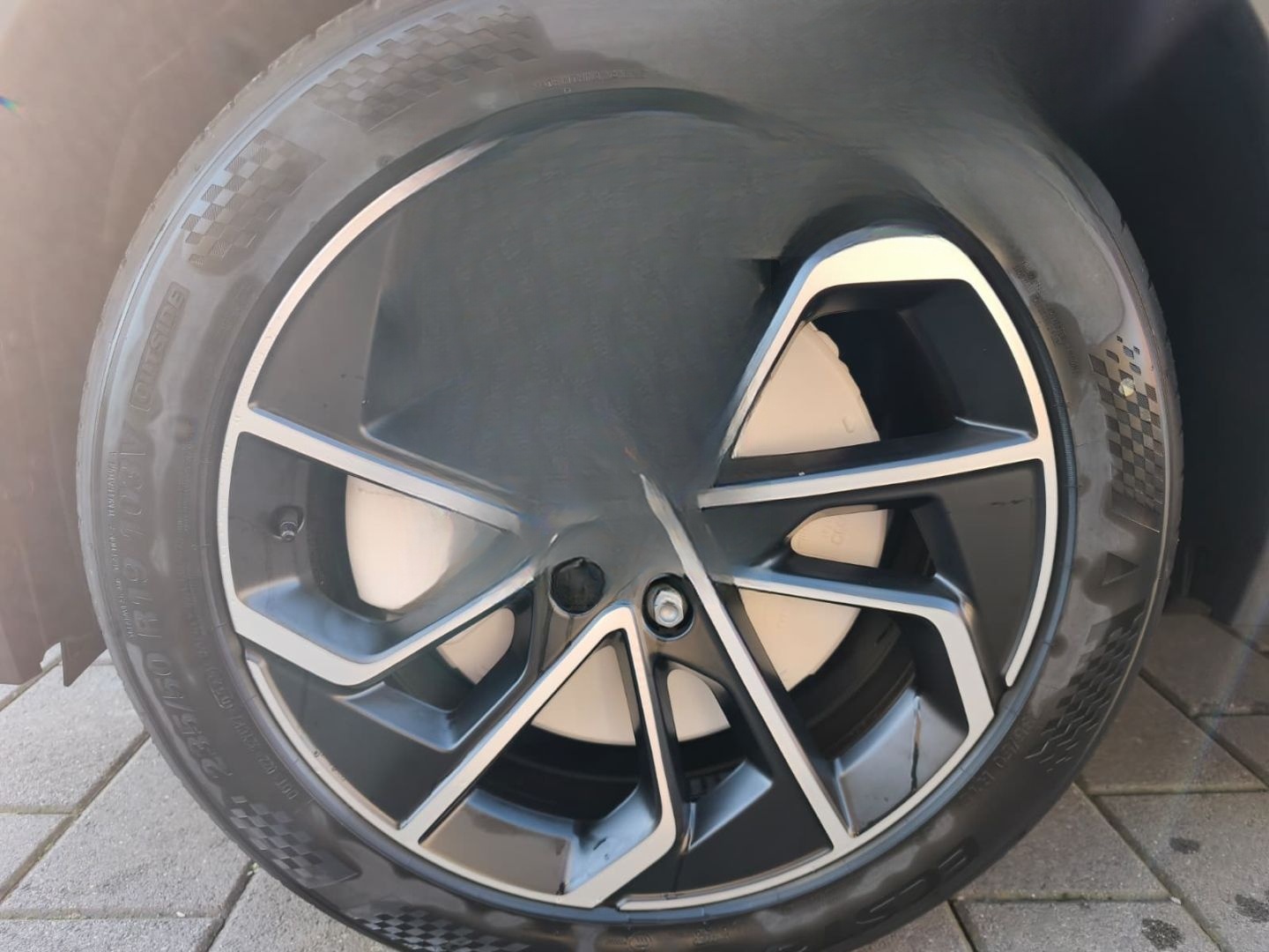 Lynk&Co 01 Core 1.5 TD PHEV 206 kW Navi Digitales Cockpi foto 10