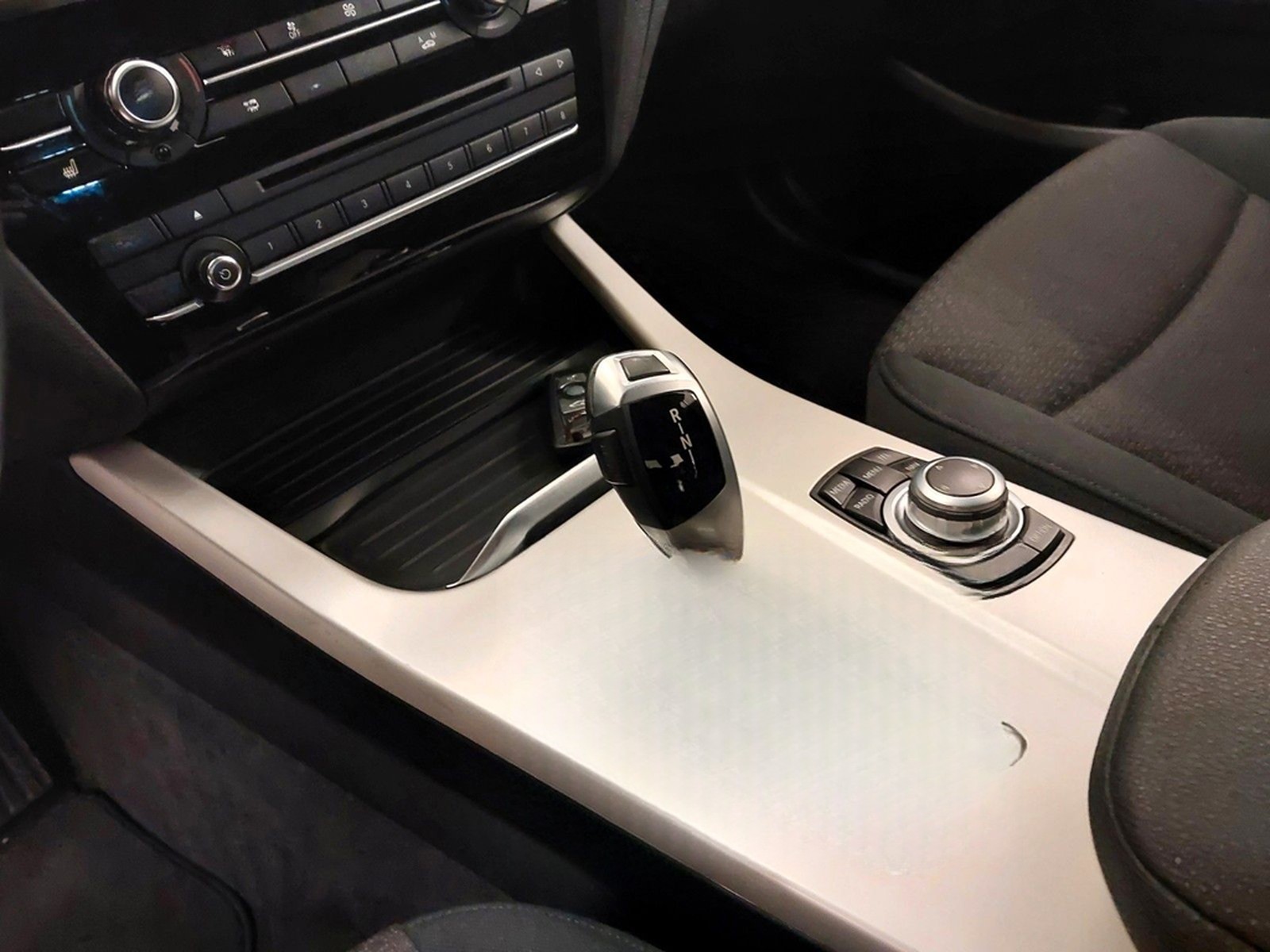 BMW X3 xDrive 20i Steptronic 82oookm Sitzh. PDC 4x4 foto 14