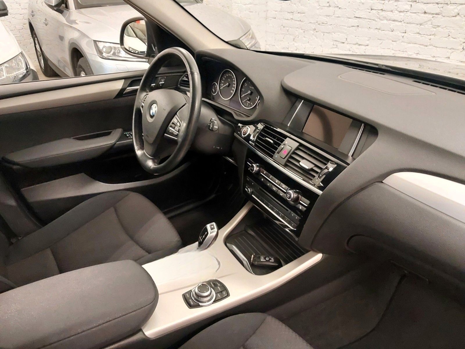 BMW X3 xDrive 20i Steptronic 82oookm Sitzh. PDC 4x4 foto 21