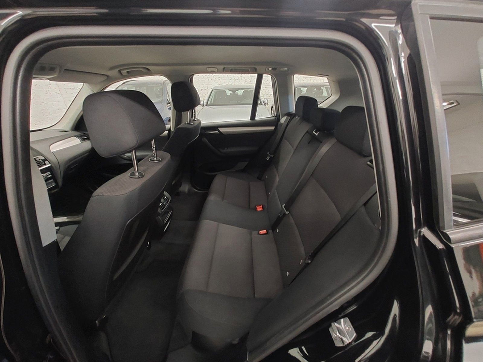 BMW X3 xDrive 20i Steptronic 82oookm Sitzh. PDC 4x4 foto 25