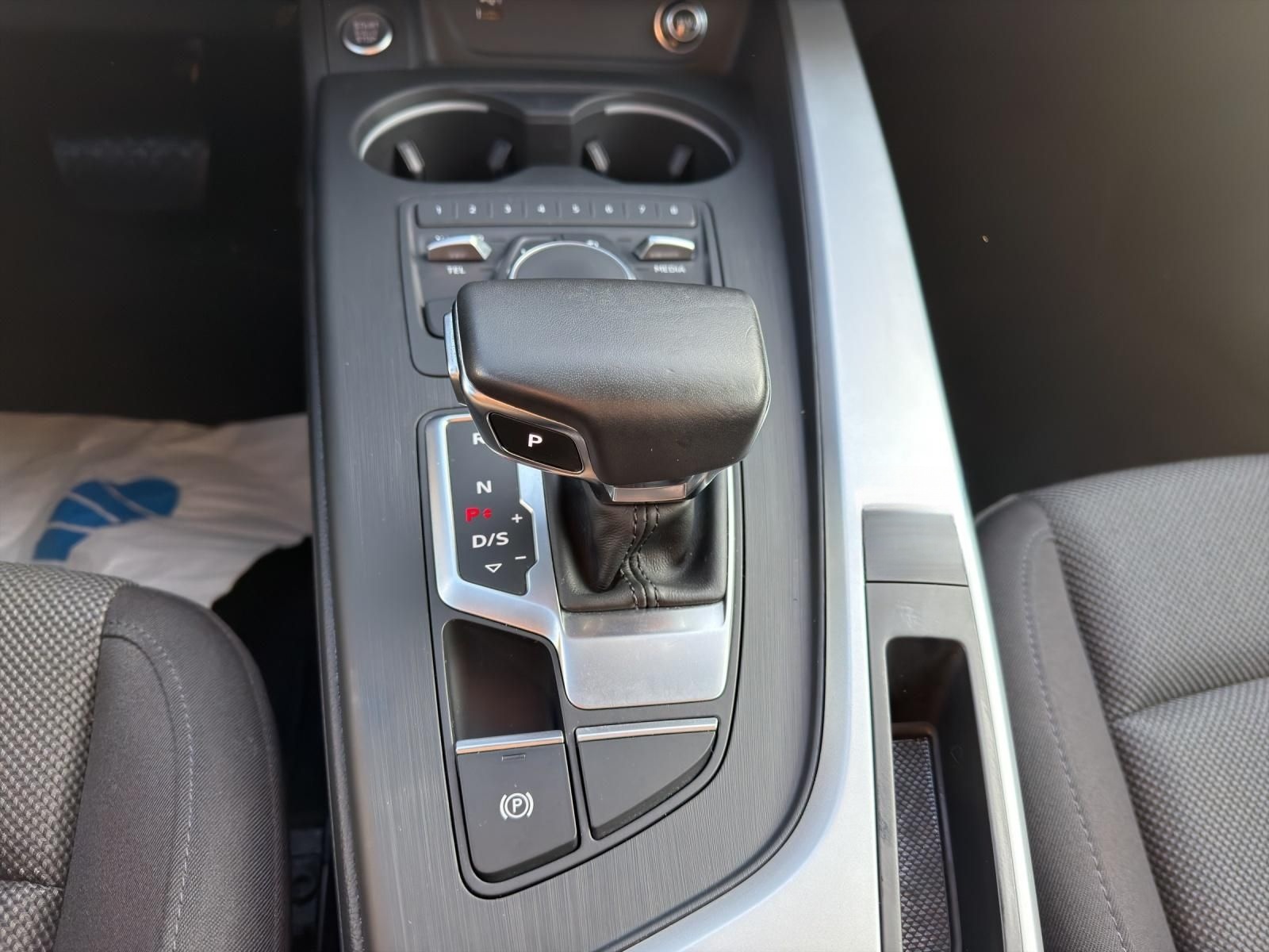 Audi A4 2.0 TFSI S tronic*Klima/SHZ/PDC/Xenon* foto 20