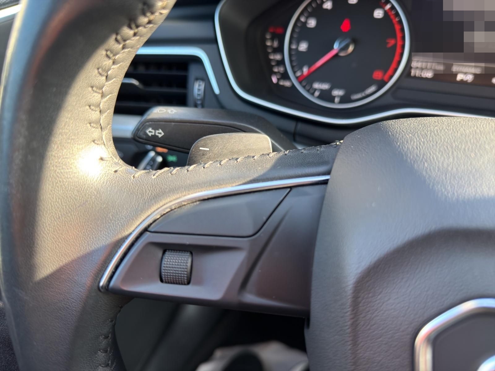 Audi A4 2.0 TFSI S tronic*Klima/SHZ/PDC/Xenon* foto 24