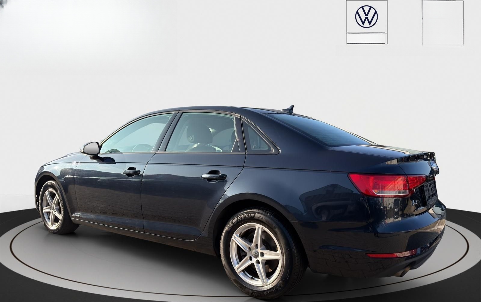 Audi A4 2.0 TFSI S tronic*Klima/SHZ/PDC/Xenon* foto 4