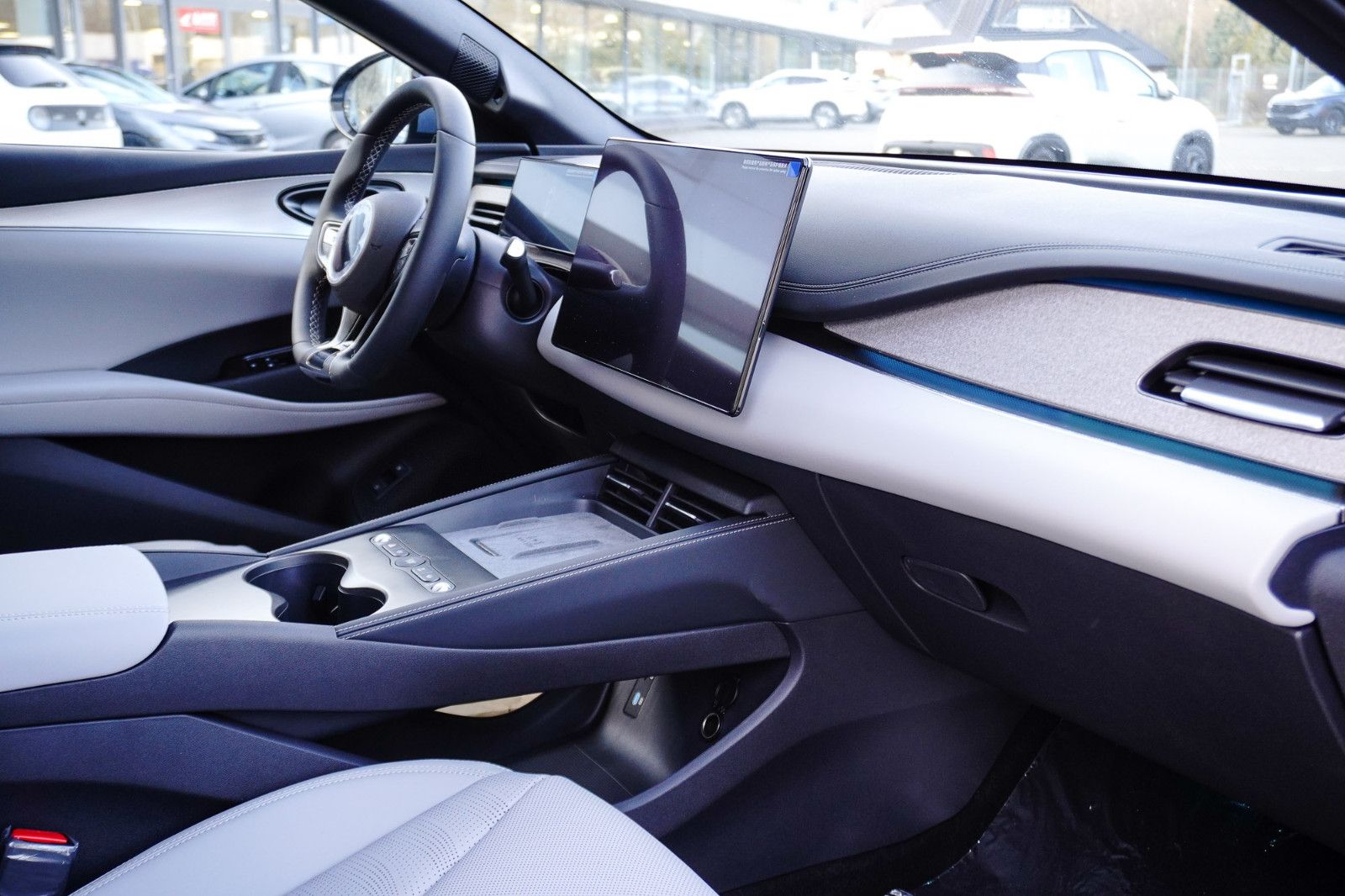 BYD SEAL 6 Touring DM-i Comfort foto 7