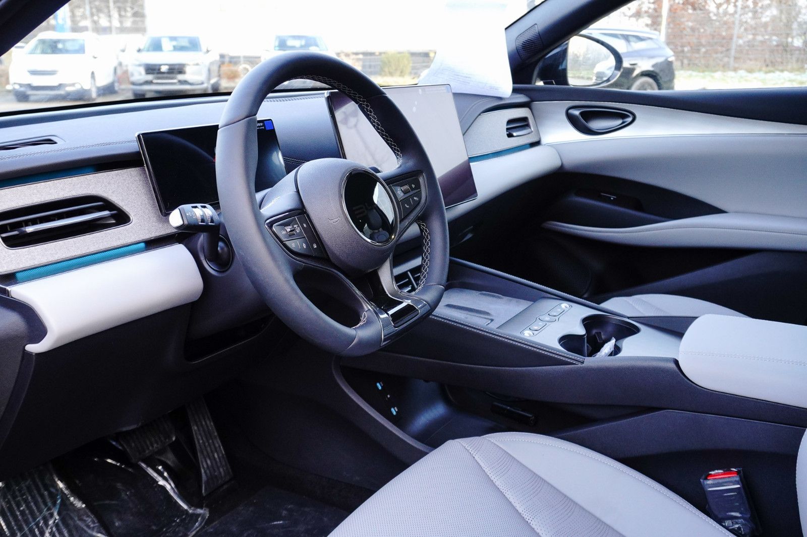 BYD SEAL 6 Touring DM-i Comfort foto 8