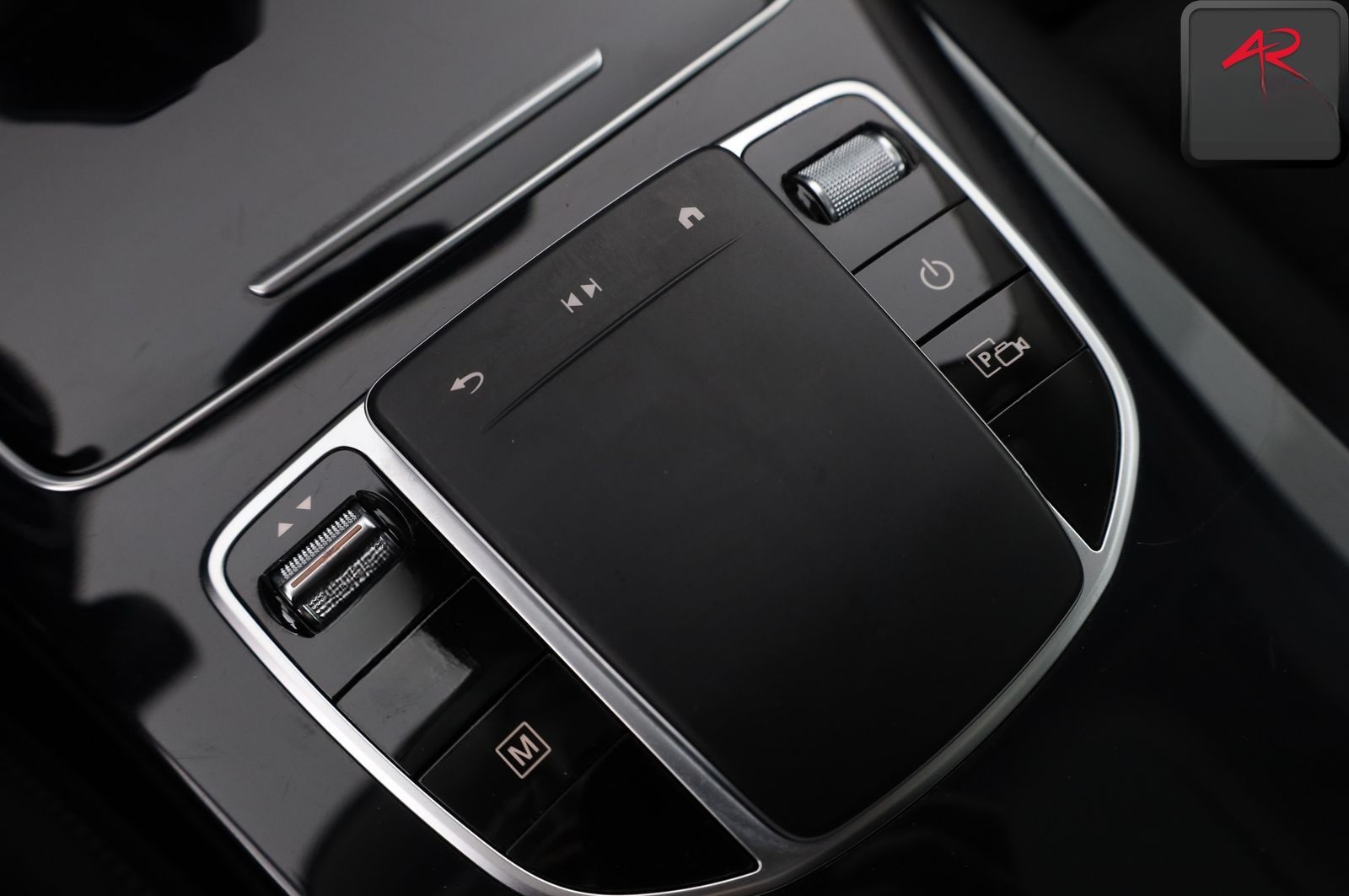Mercedes-Benz GLC 300 e 4M HUD,KAMERA,DISTRO,SPORTSITZE,AHK,SH foto 25