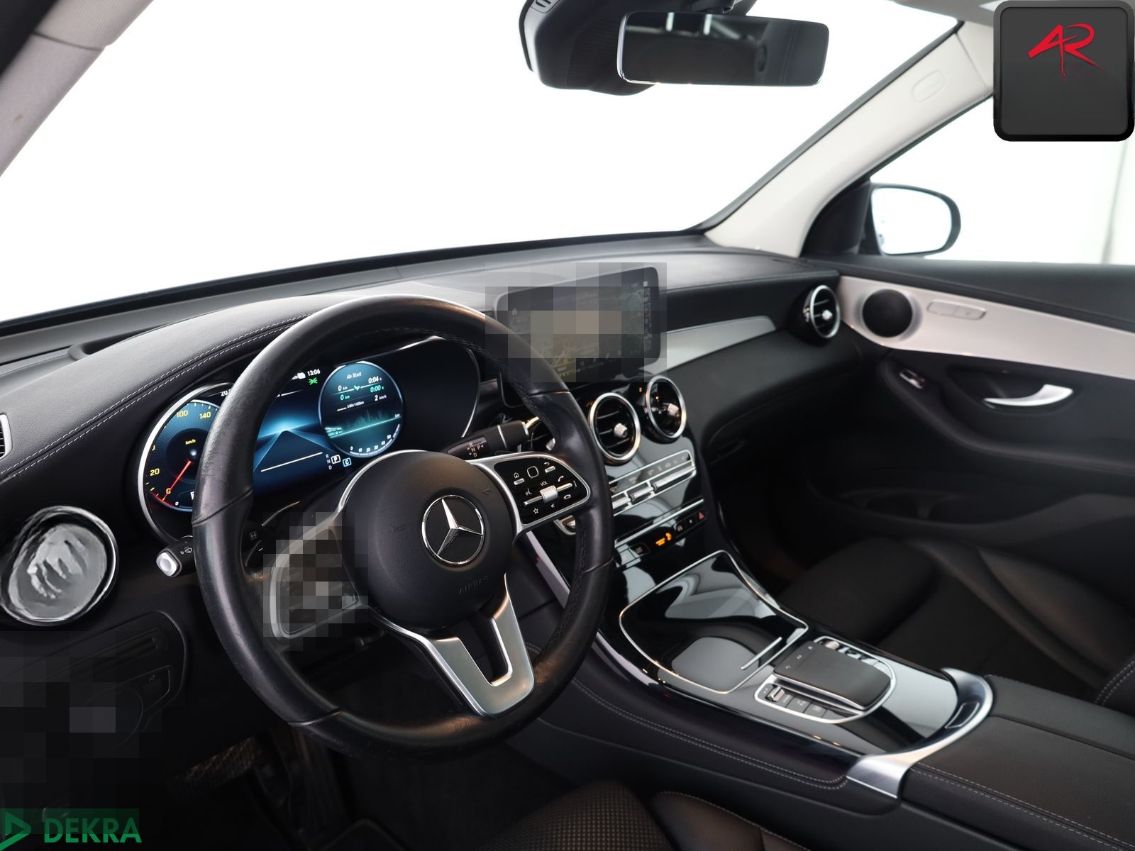 Mercedes-Benz GLC 300 e 4M HUD,KAMERA,DISTRO,SPORTSITZE,AHK,SH foto 9