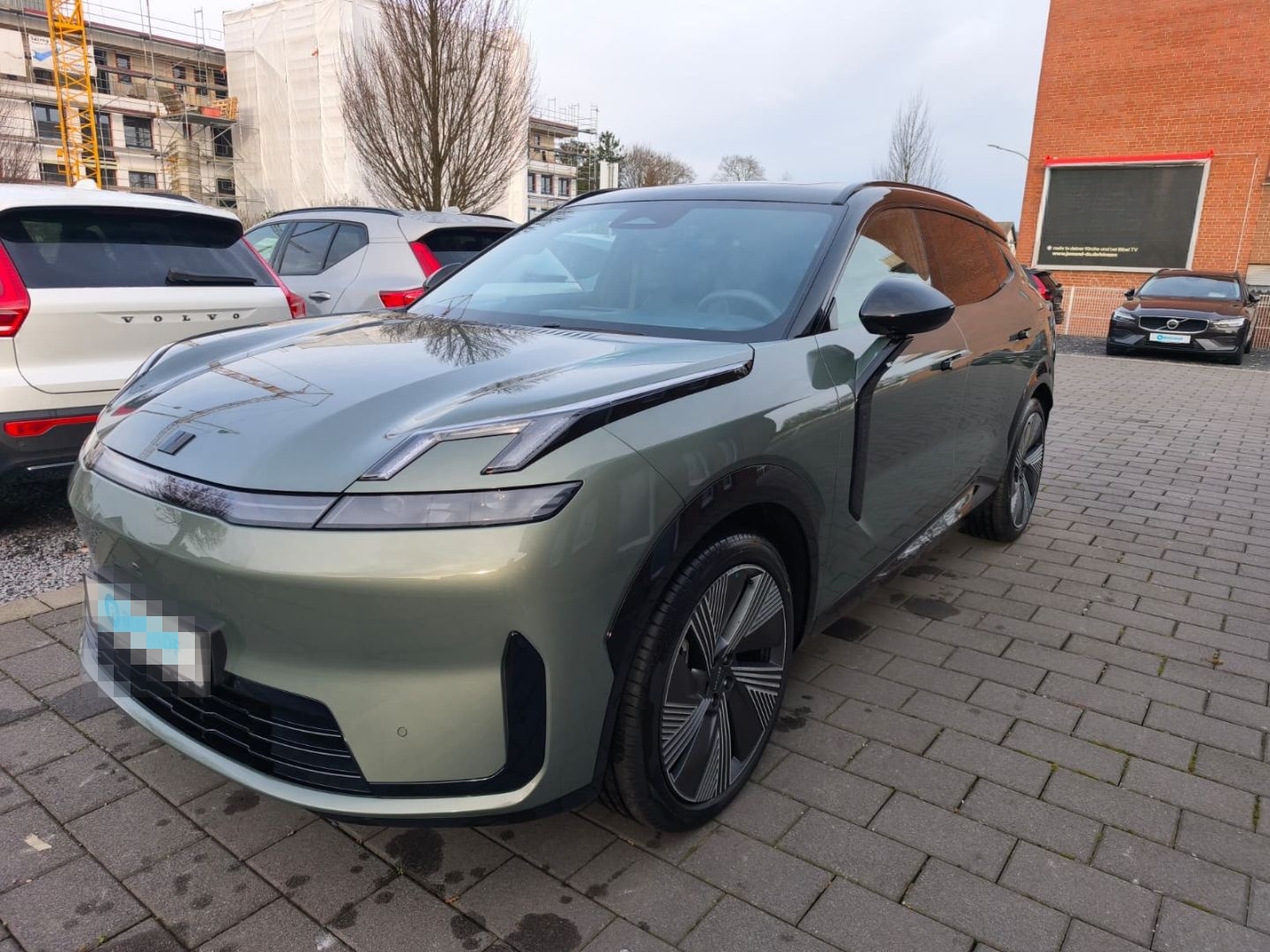 Lynk&Co 08 More 1.5 T PHEV 257 KW El. Panodach Navi Lede foto 2